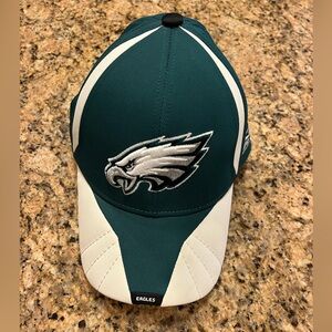 Philadelphia Eagles Green and White Cap